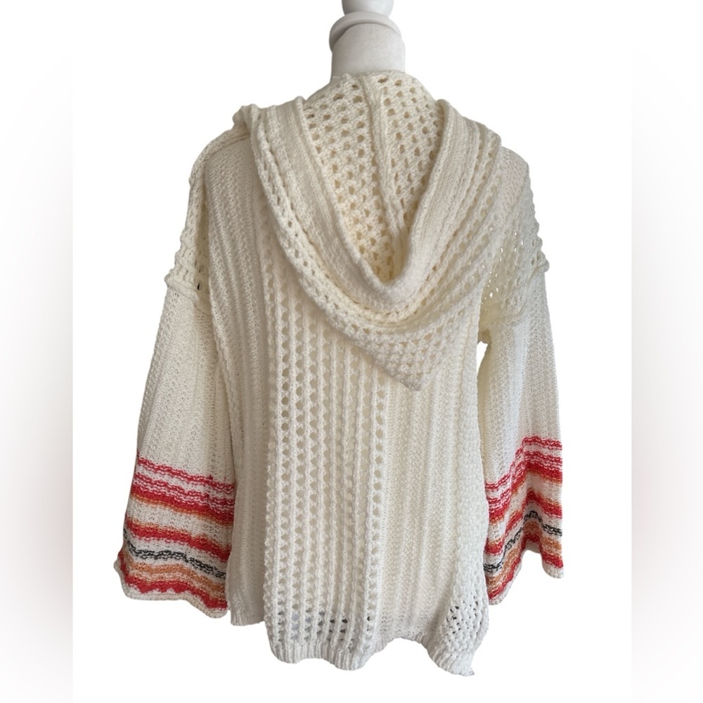 POL Crochet ls pullover Top w/pompoms.Flare Sleeves Sz Large.Bohemian Look. - Picture 5 of 7
